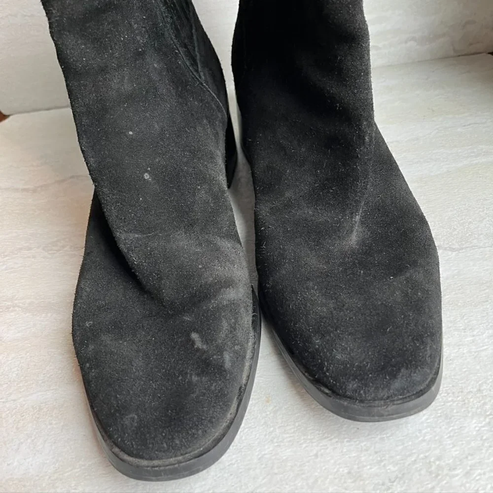 ** Dolce Vita Layton Black Suede Block Heel Almond Toe Ankle Bootie Women